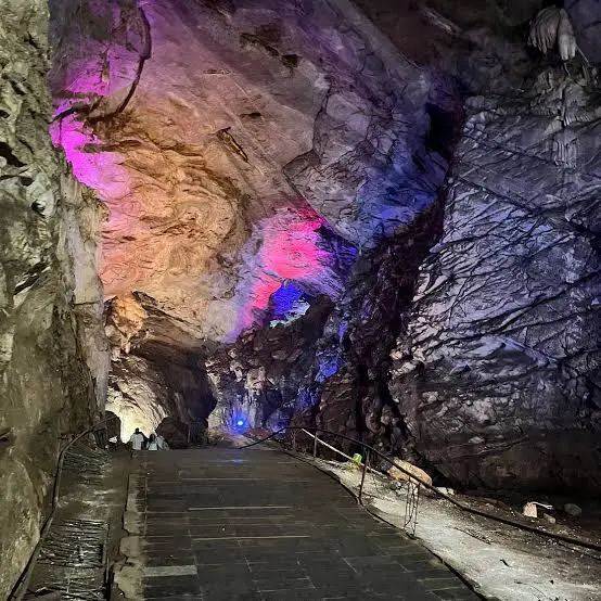Borra Caves